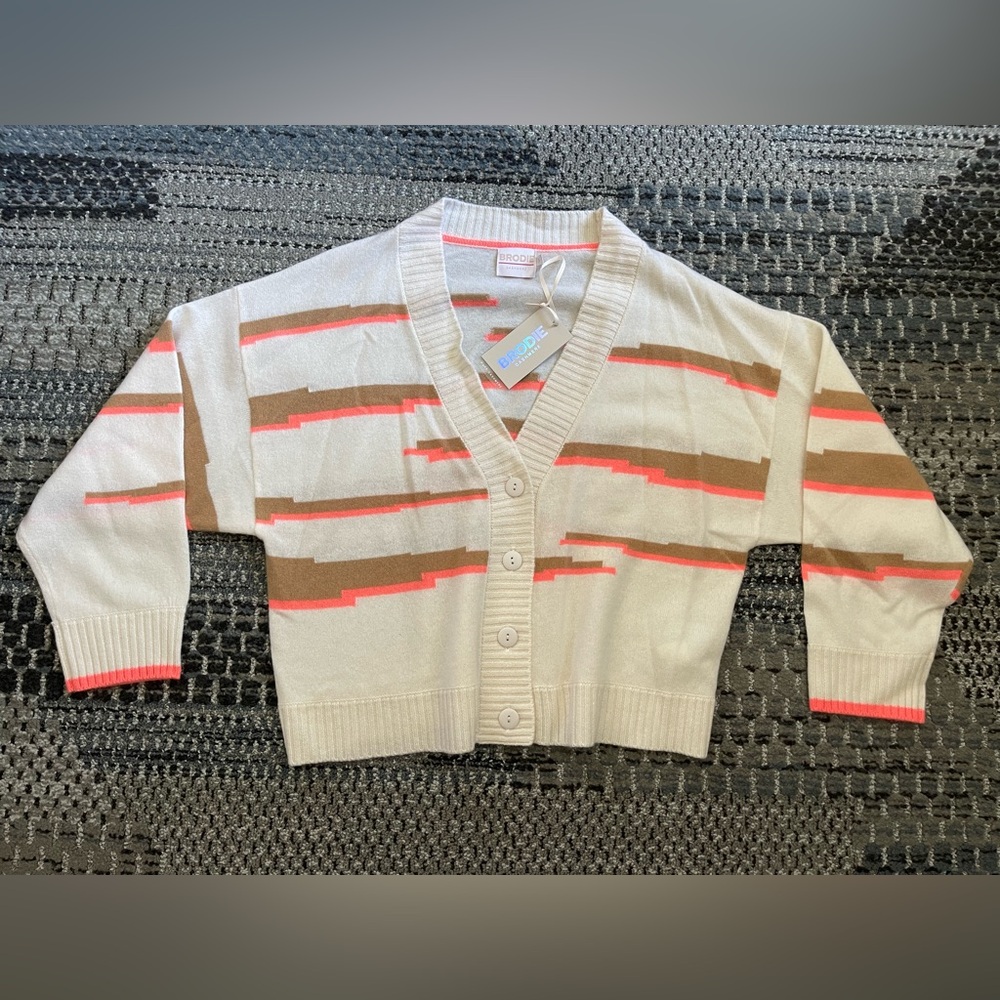 NWT Brodie Cashmere Glitch Zebra Cardigan, Organic White, Camel, Coral, Size Med